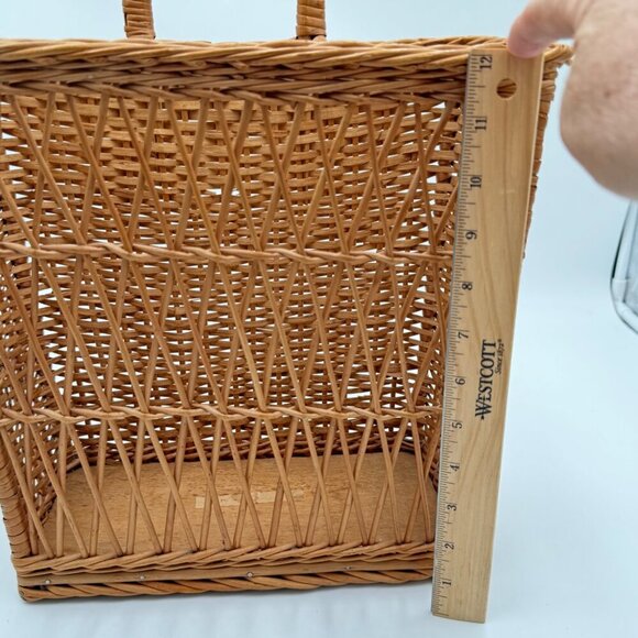 VTG Splint Wood Hand Crafted Wall Basket Organizer Magazine Mail French Country - Picture 10 of 16